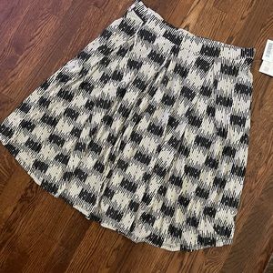 BNWT Lularoe Madison Skirt